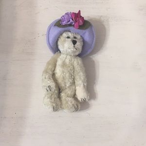 Vintage Boyd’s bear